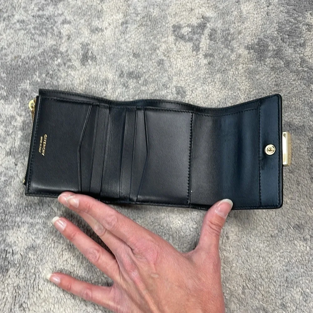 New Givenchy 4G Wallet in Black Leather Compact Trifold